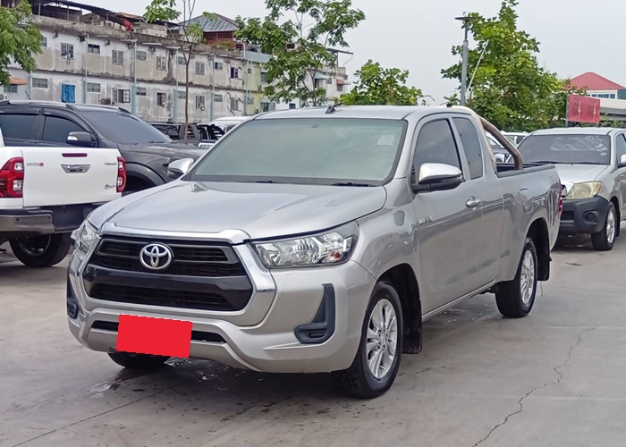 TOYOTA Hilux