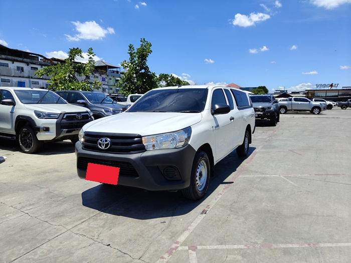 TOYOTA Hilux