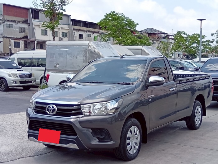 TOYOTA Hilux