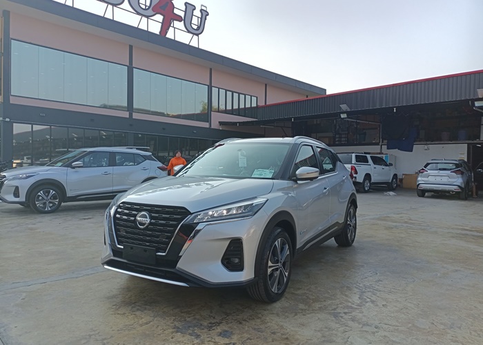 NISSAN KICKS