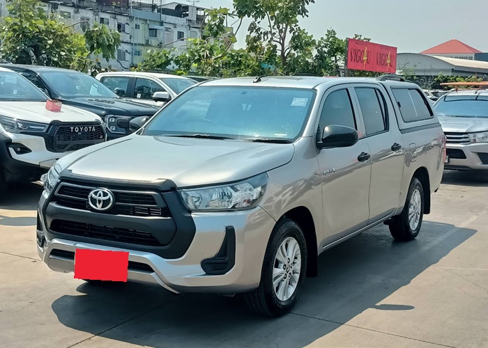 TOYOTA Hilux