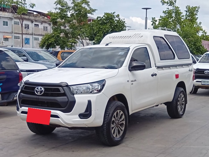 TOYOTA Hilux