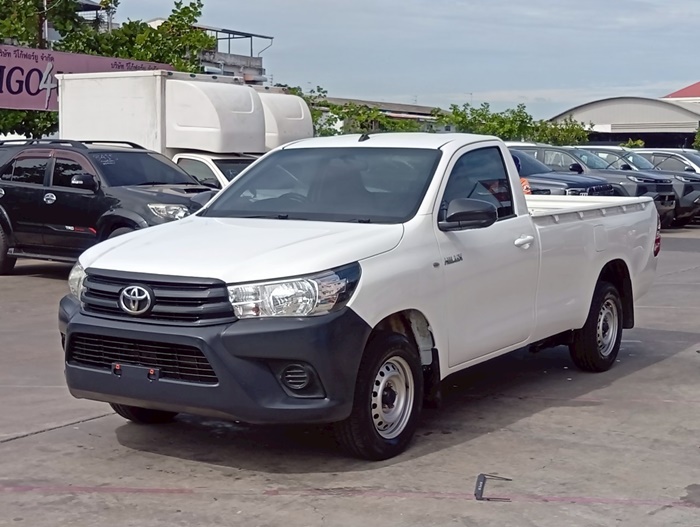 TOYOTA Hilux