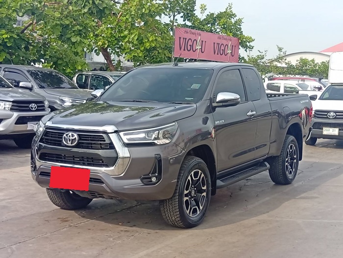 TOYOTA Hilux