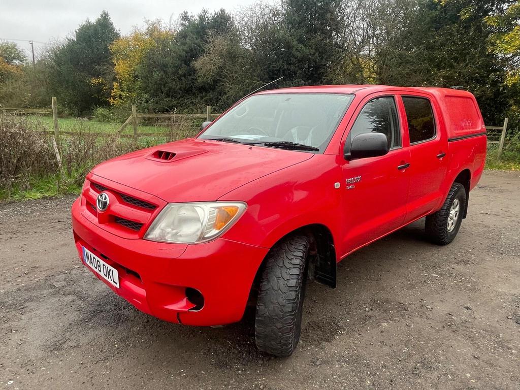 TOYOTA Hilux