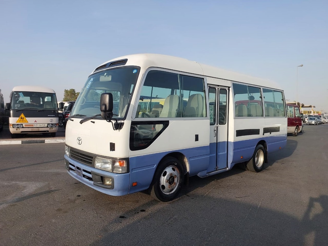 TOYOTA Coaster