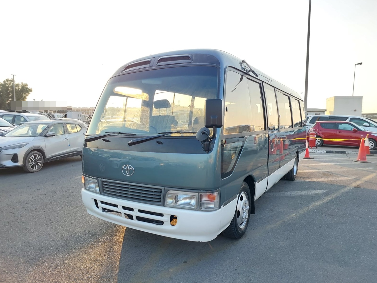 TOYOTA Coaster