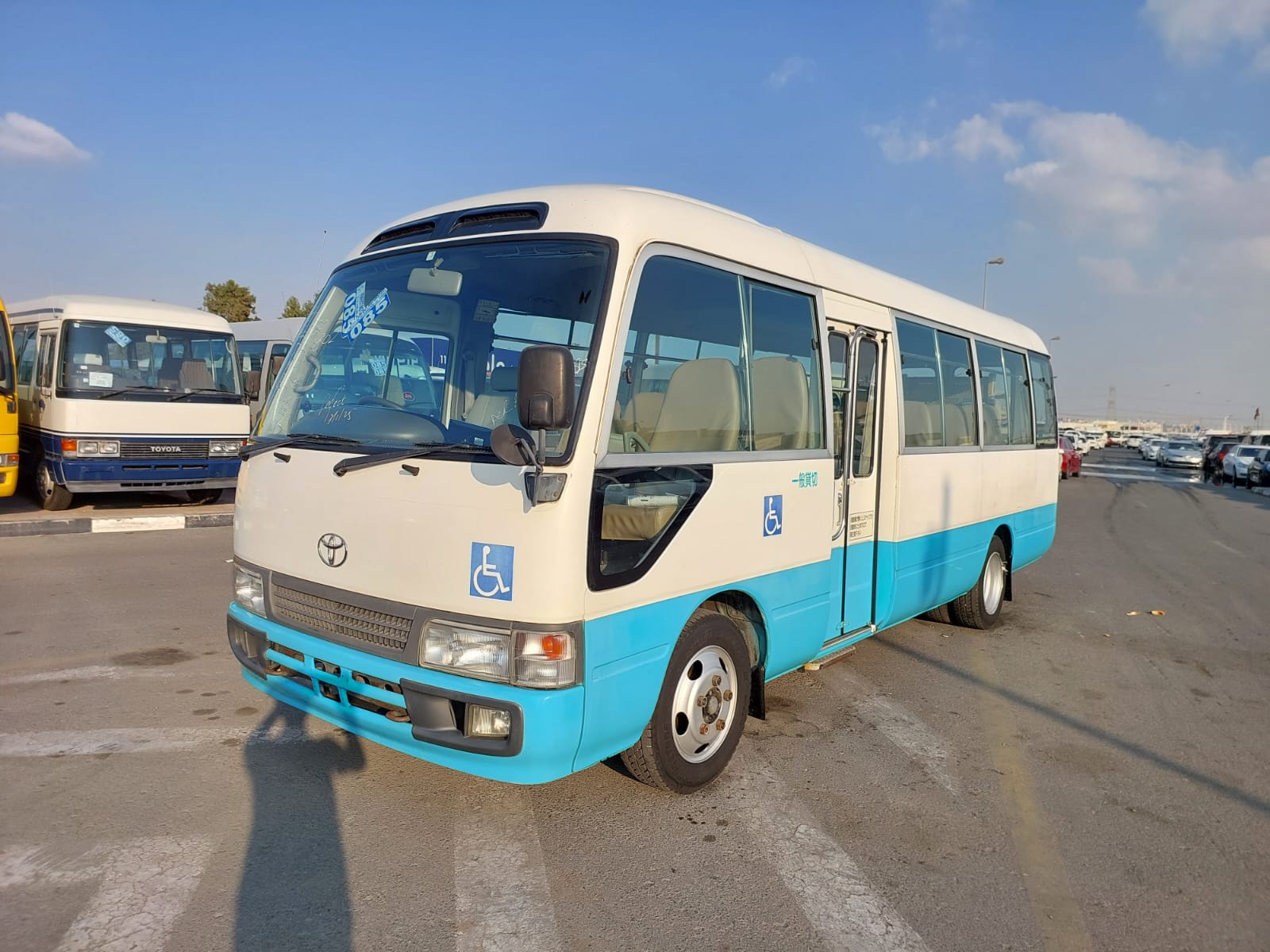 TOYOTA Coaster