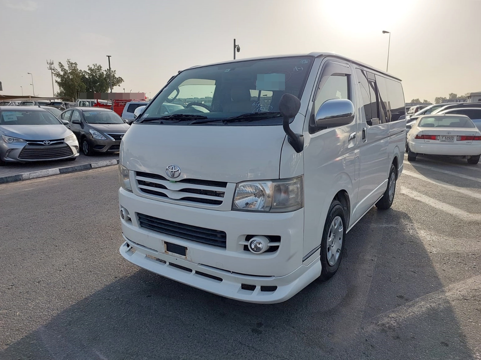 TOYOTA Hiace Van