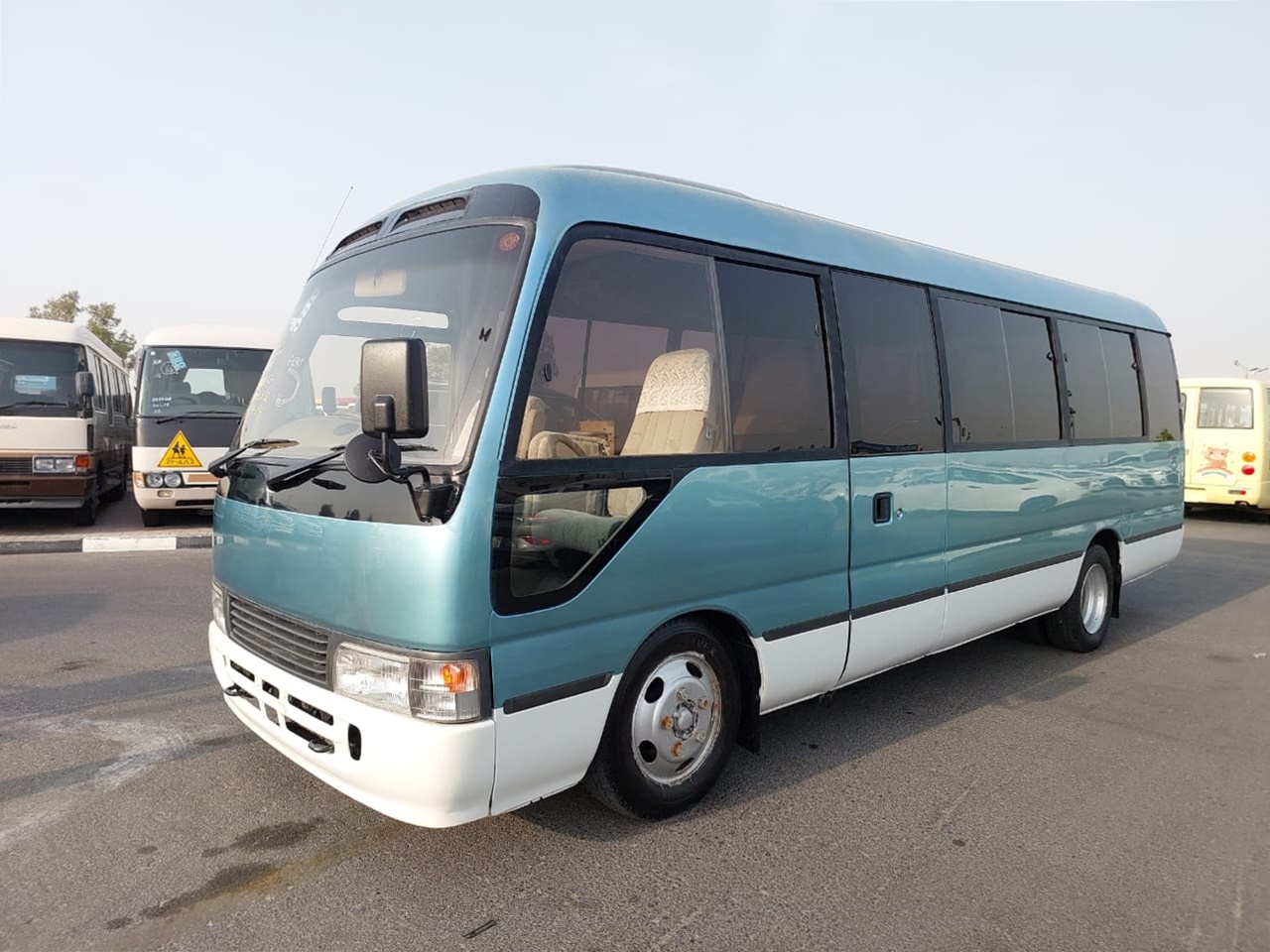 TOYOTA Coaster