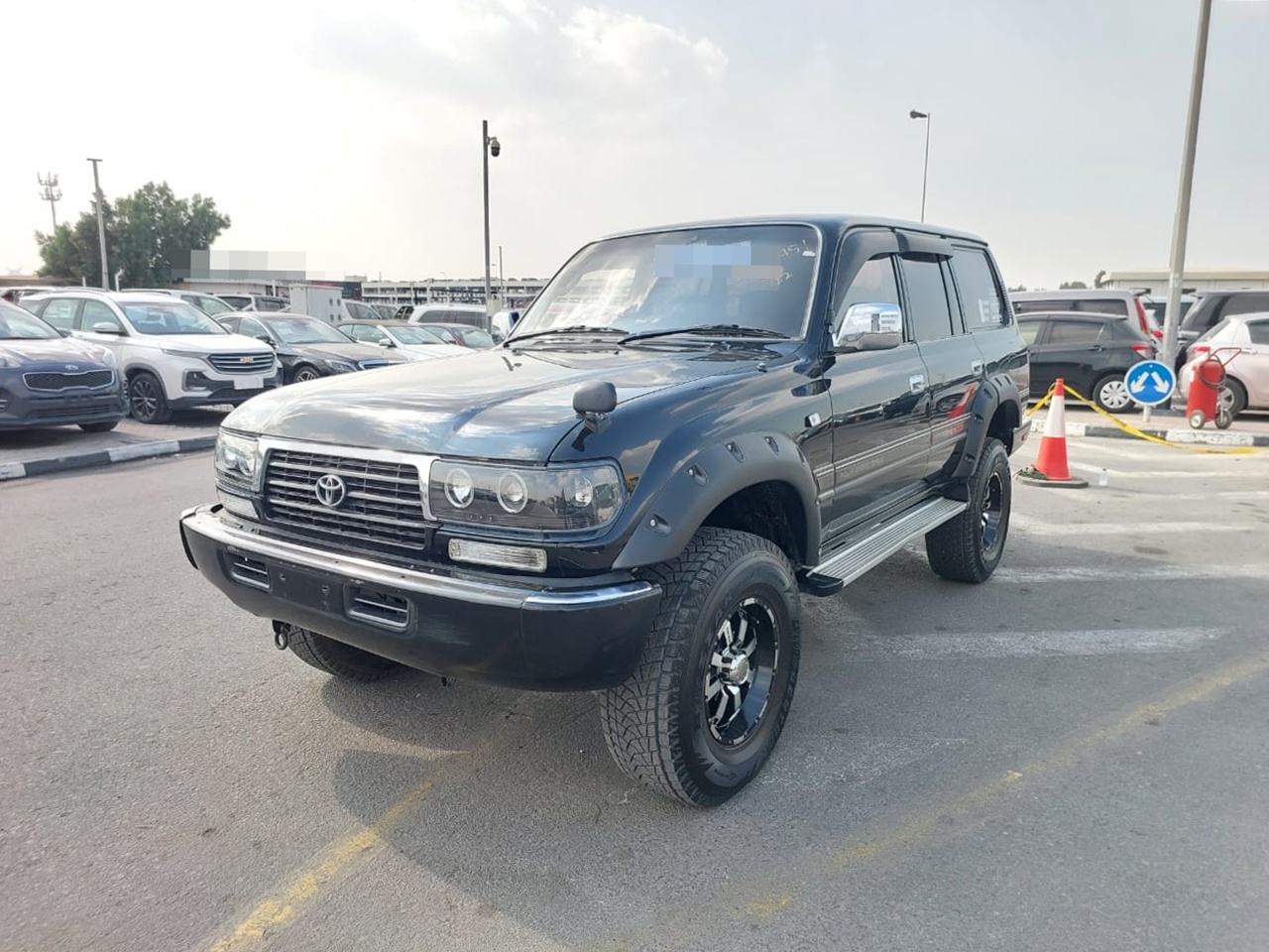 TOYOTA Land Cruiser