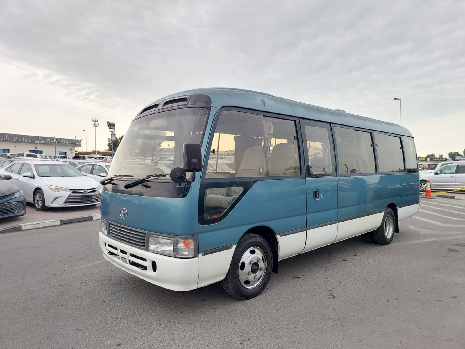 TOYOTA Coaster