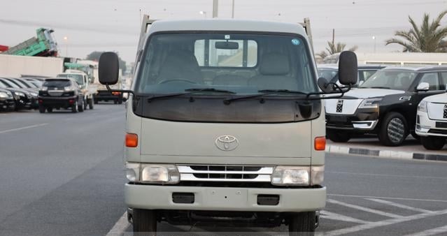 TOYOTA Dyna