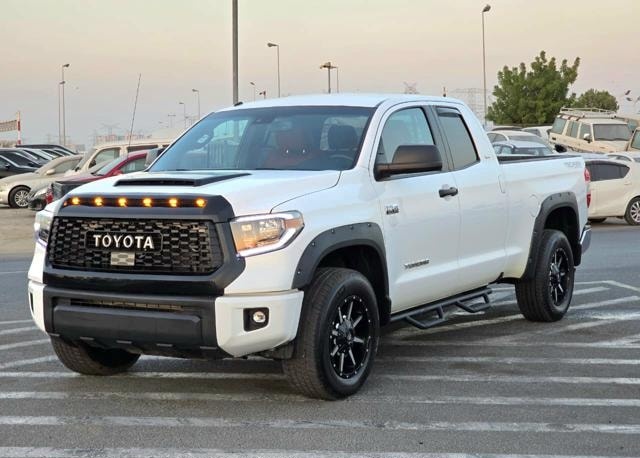 TOYOTA TUNDRA