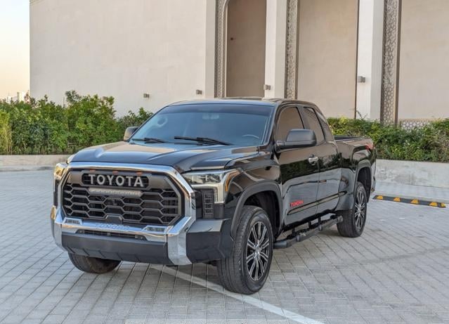 TOYOTA TUNDRA