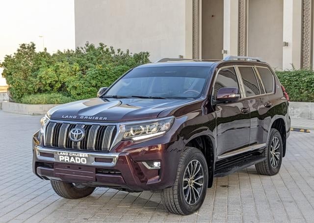 TOYOTA Land Cruiser Prado