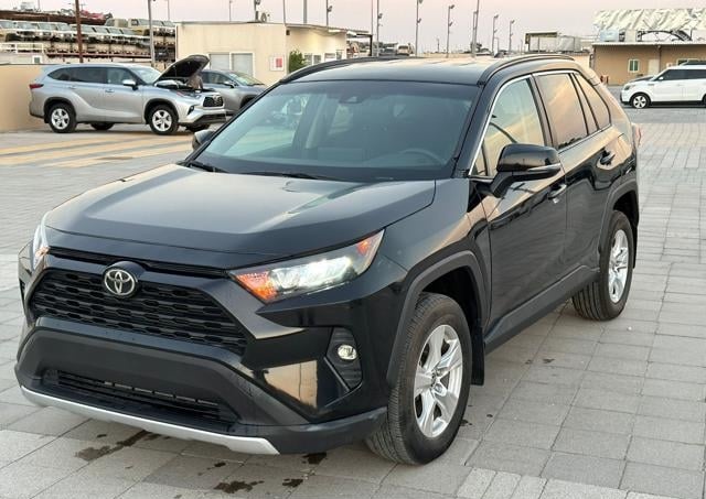 TOYOTA RAV-4