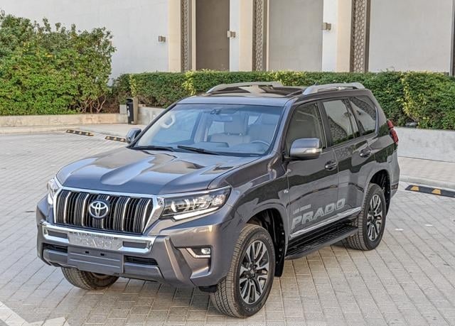 TOYOTA Land Cruiser Prado