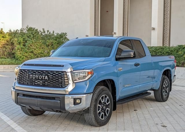 TOYOTA TUNDRA