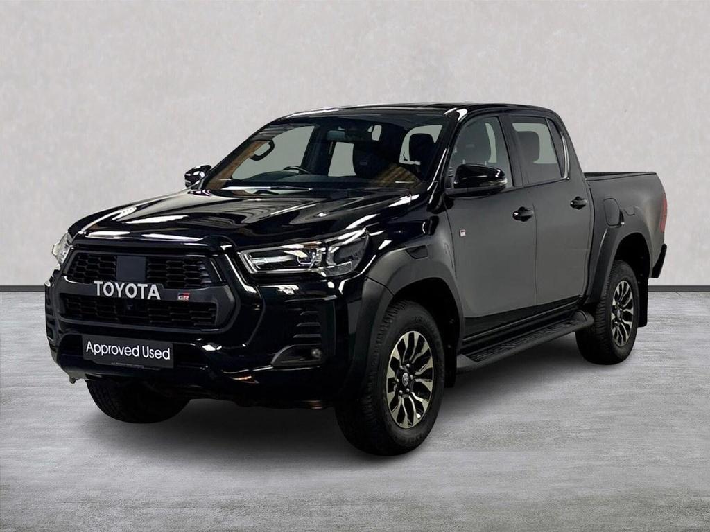 TOYOTA Hilux