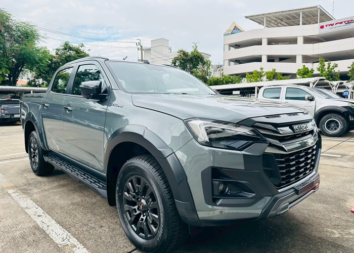 ISUZU D-Max