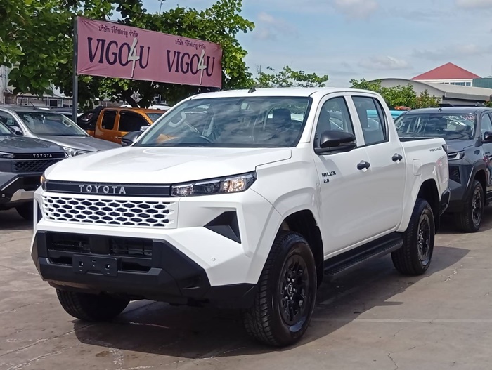 TOYOTA TRAVO SMART