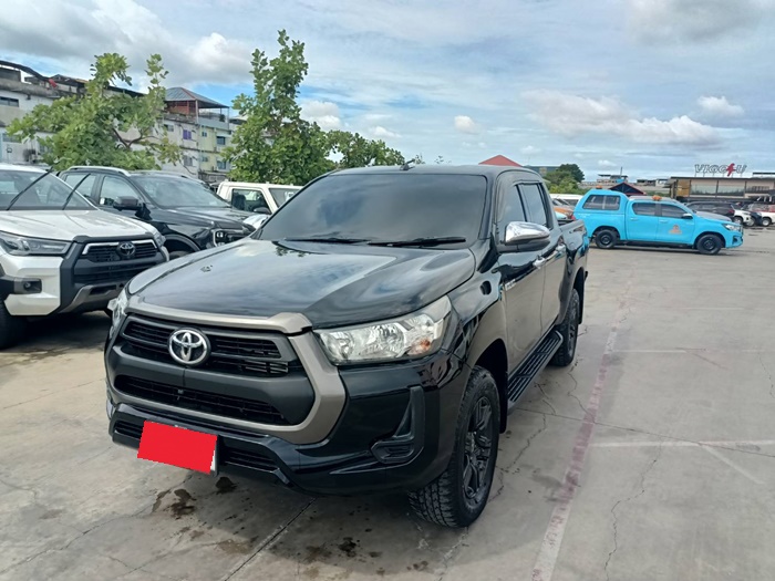 TOYOTA Hilux