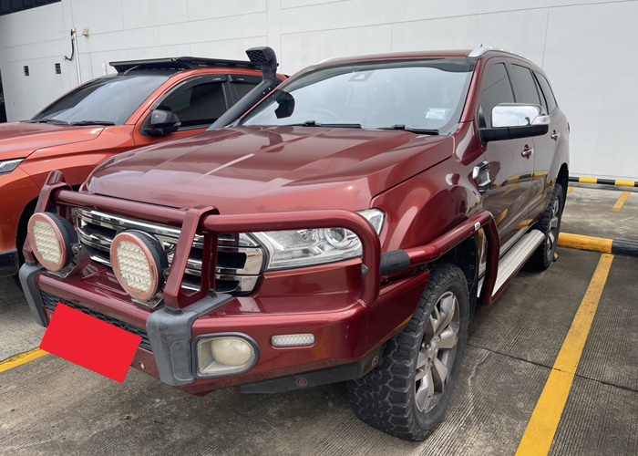 FORD EVEREST.
