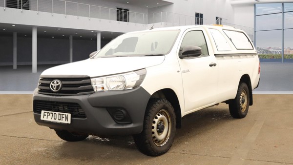 TOYOTA Hilux