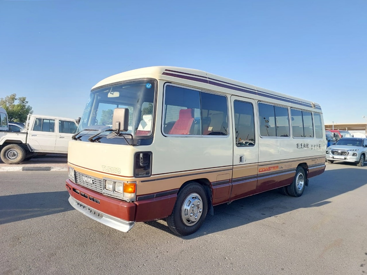 TOYOTA Coaster