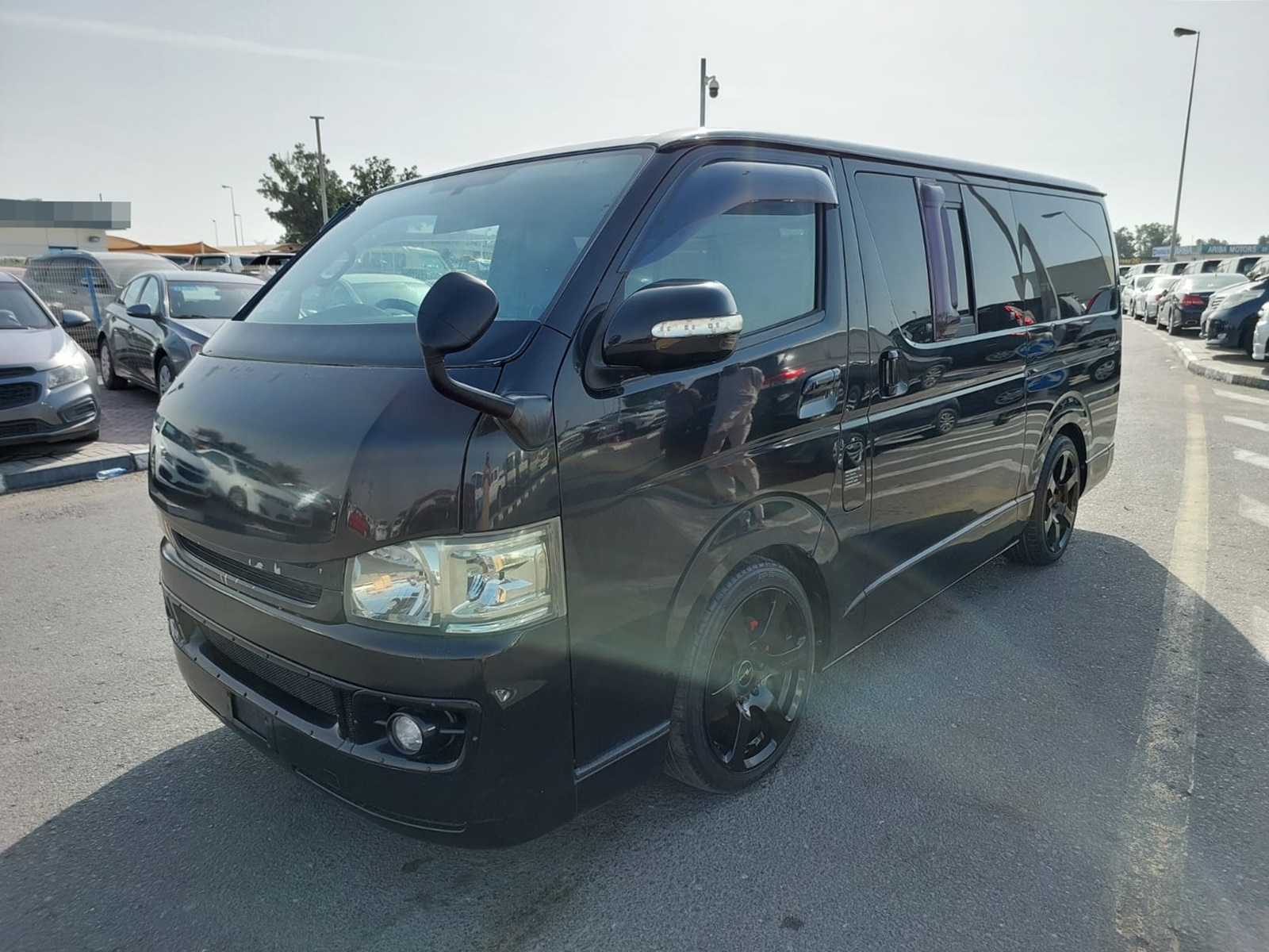 TOYOTA Hiace Van