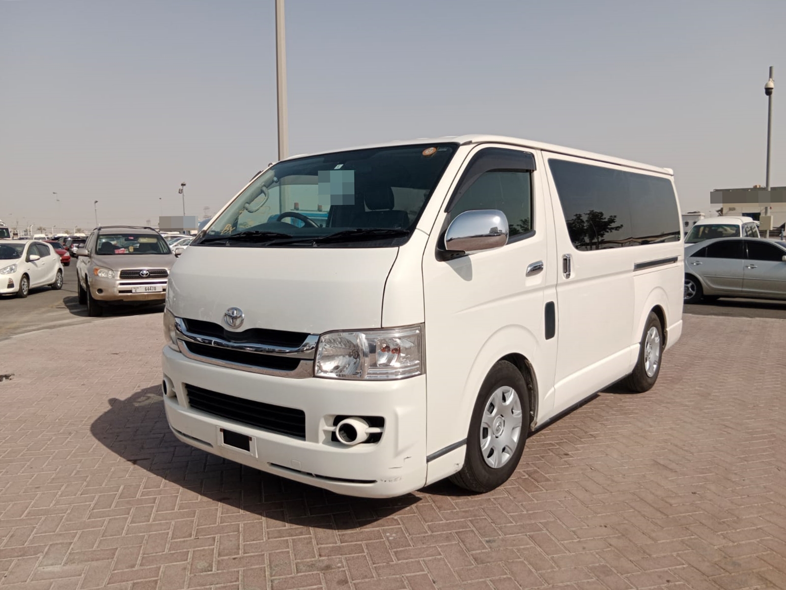 TOYOTA Hiace Van