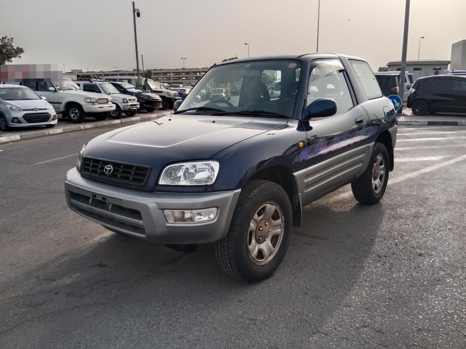 TOYOTA RAV4