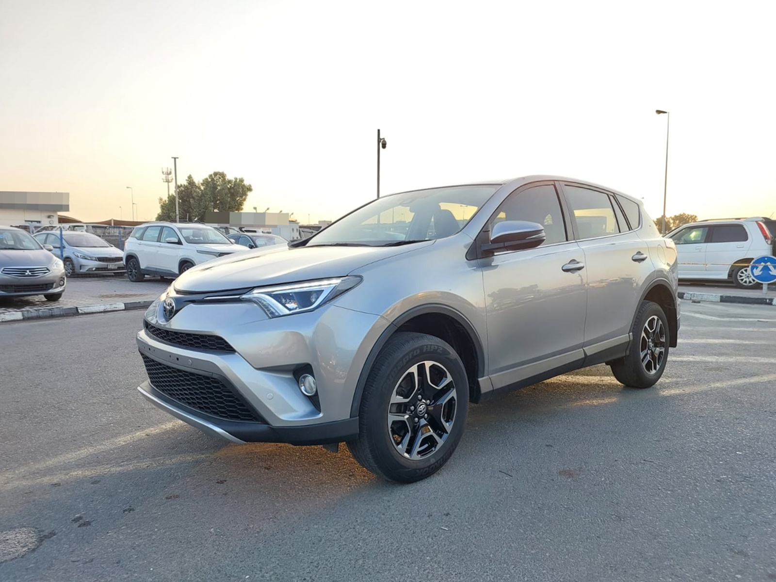 TOYOTA RAV4