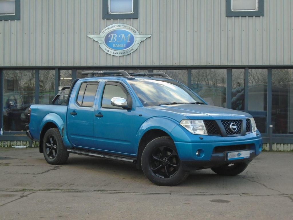 NISSAN Navara