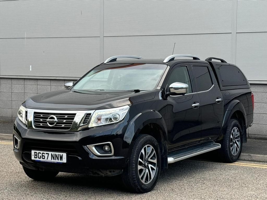 NISSAN Navara