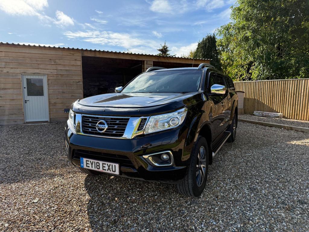 NISSAN Navara