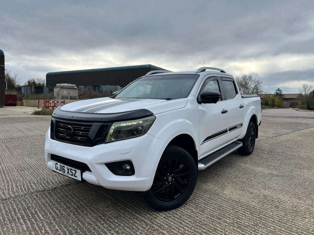 NISSAN Navara