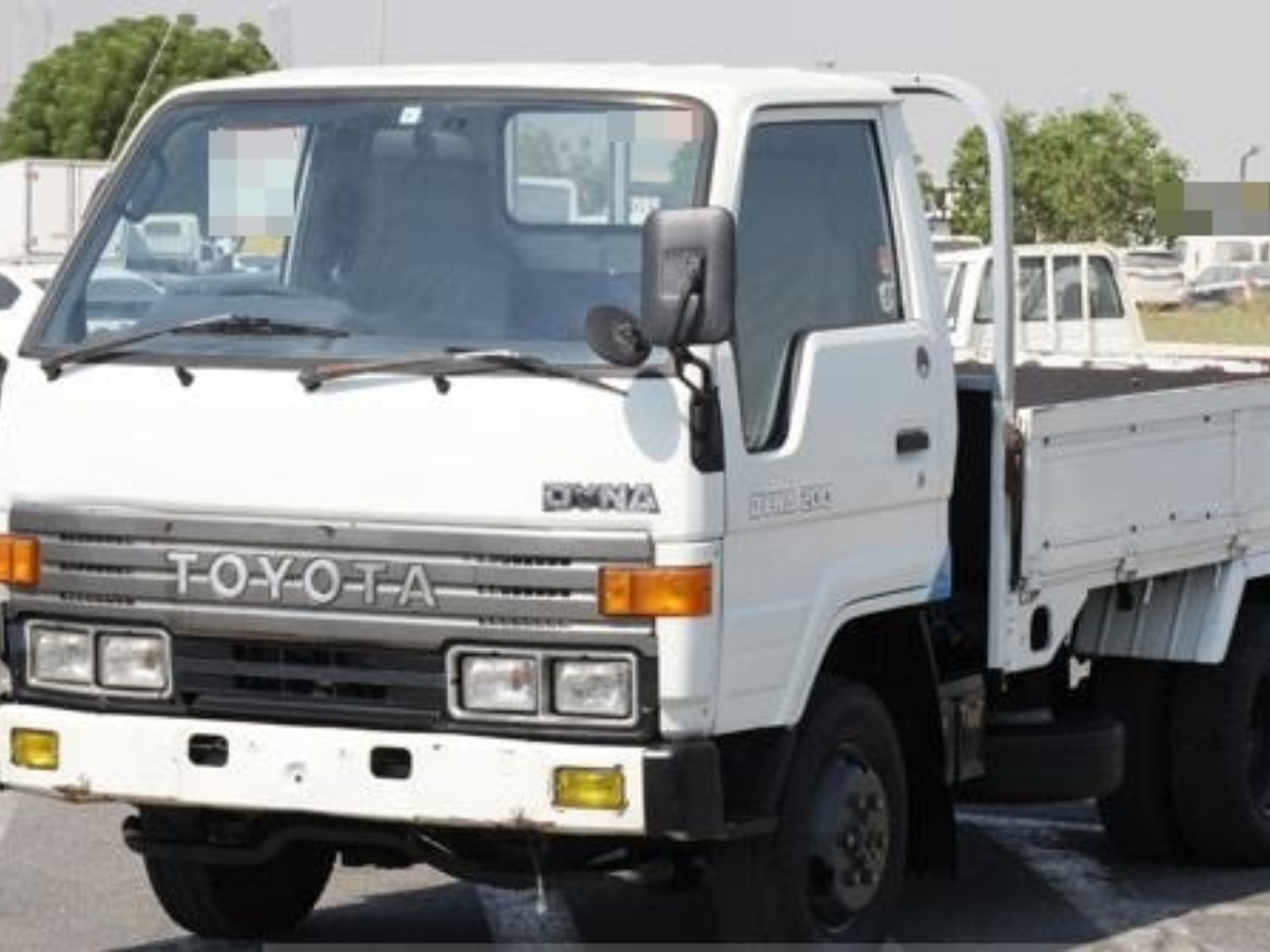 TOYOTA Dyna