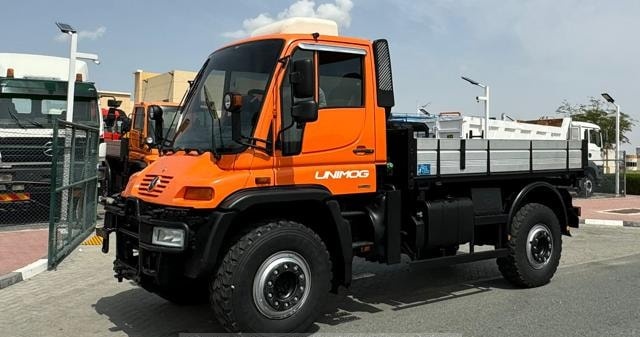 MERCEDES-BENZ UNIMOG