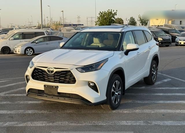 TOYOTA HIGHLANDER
