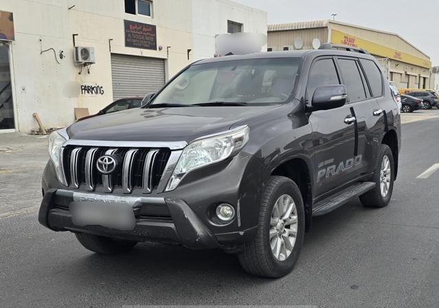 TOYOTA Land Cruiser Prado