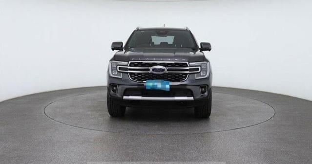 FORD EVEREST.